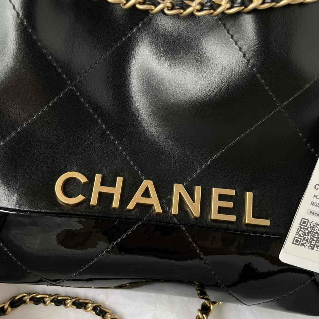 Chanel 22 Mini bag AS3980 Shiny Calfskin Black