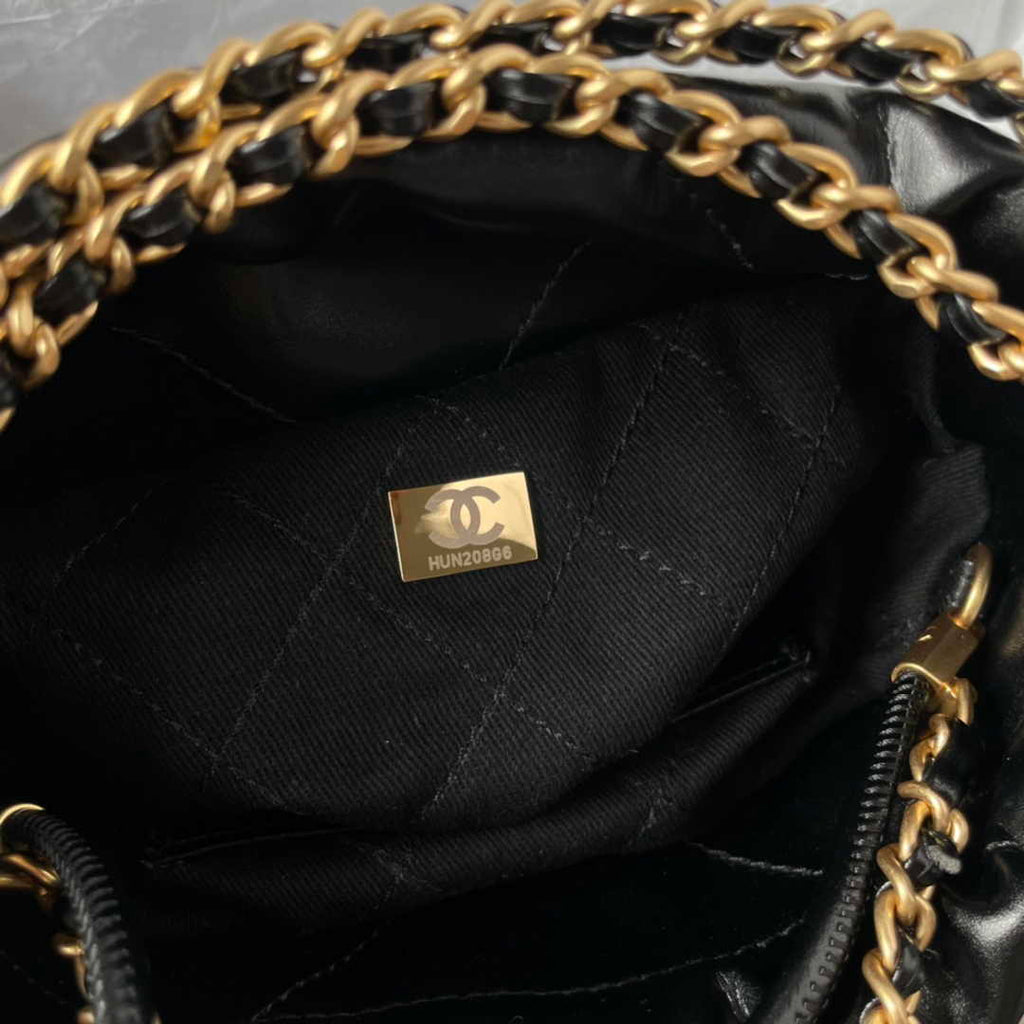 Chanel 22 Mini bag AS3980 Shiny Calfskin Black