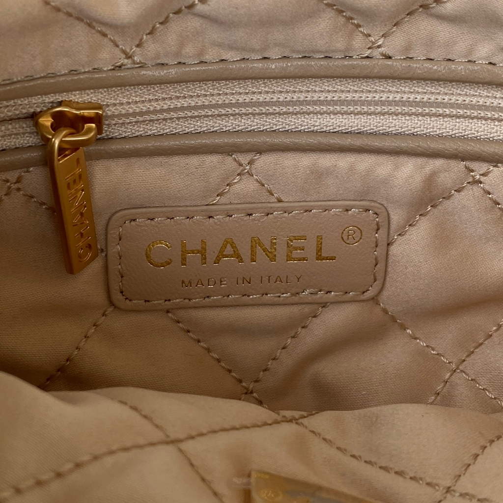 Chanel 22 Mini Handbag AS3263 Calfskin Leather In White Gold