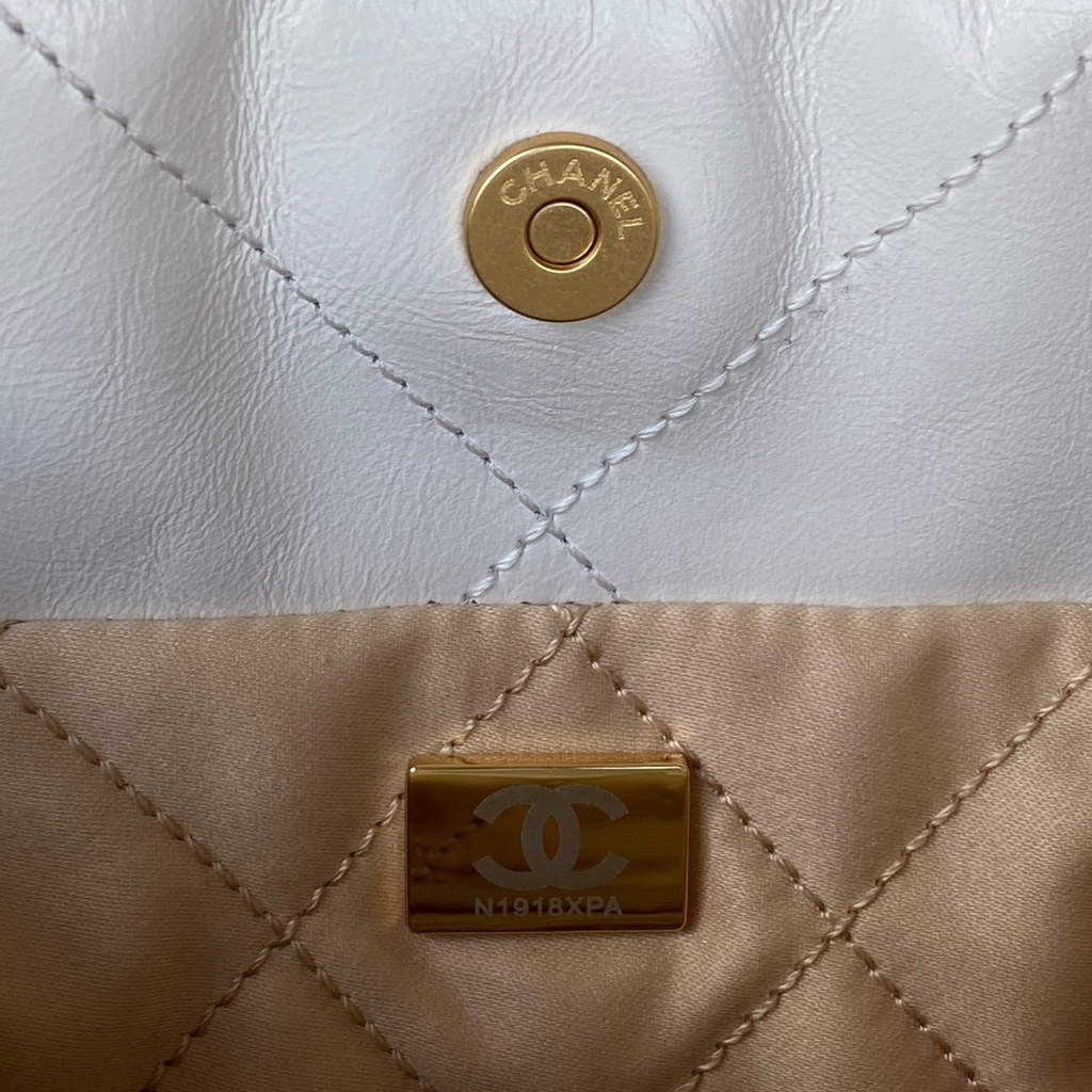 Chanel 22 Mini Handbag AS3263 Calfskin Leather In White Gold