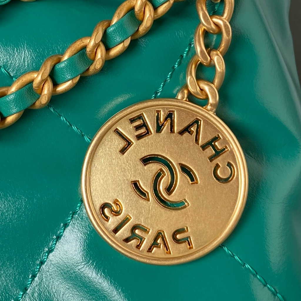 Chanel 22 Mini Handbag AS3980 Shiny Calfskin Gold-Tone Metal Green