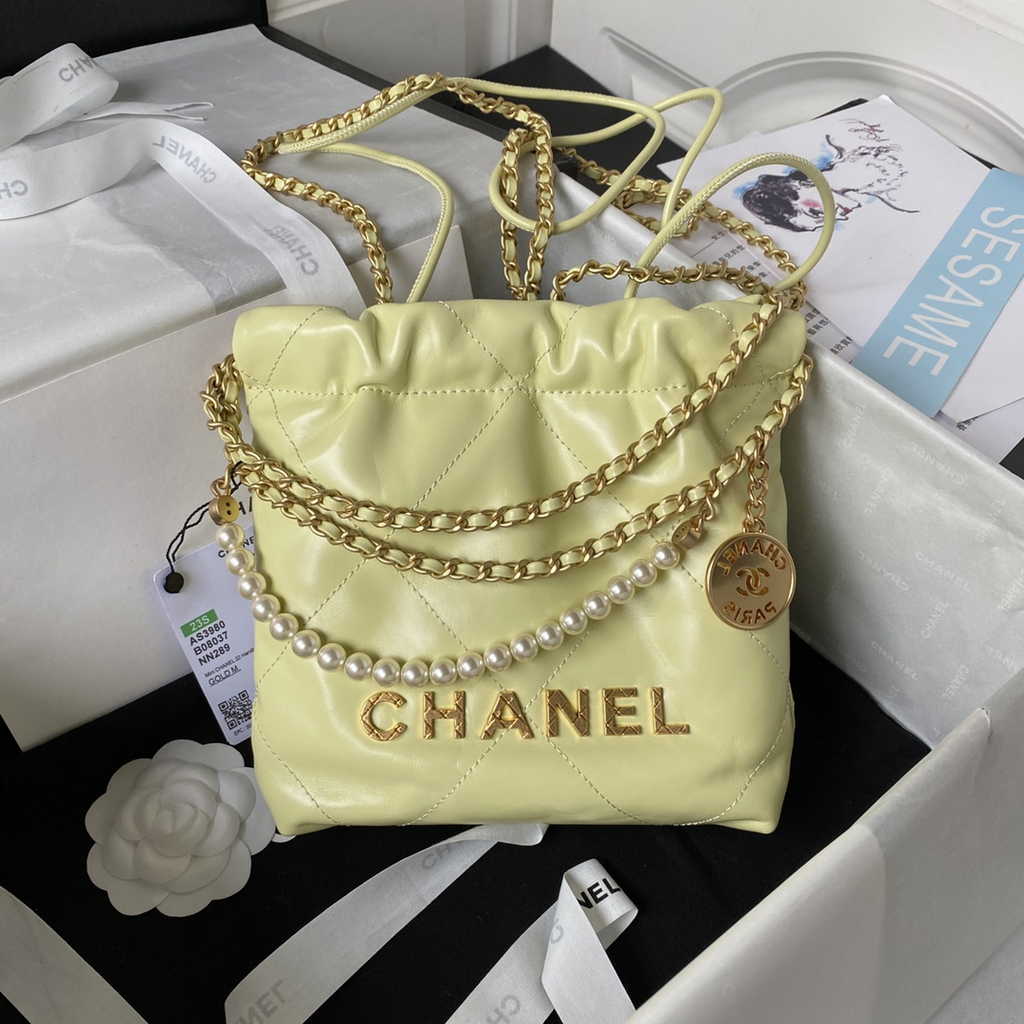Chanel 22 Mini bag AS3980 Shiny Calfskin & Gold-Tone Metal Yellow