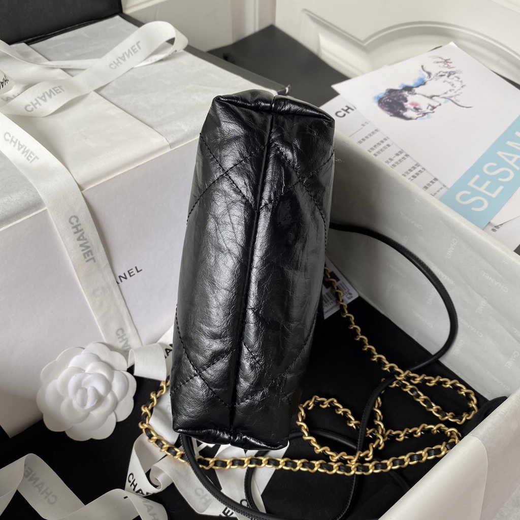 Chanel 22 Mini bag AS3980 Shiny Crumpled Calfskin & Gold-Tone Black