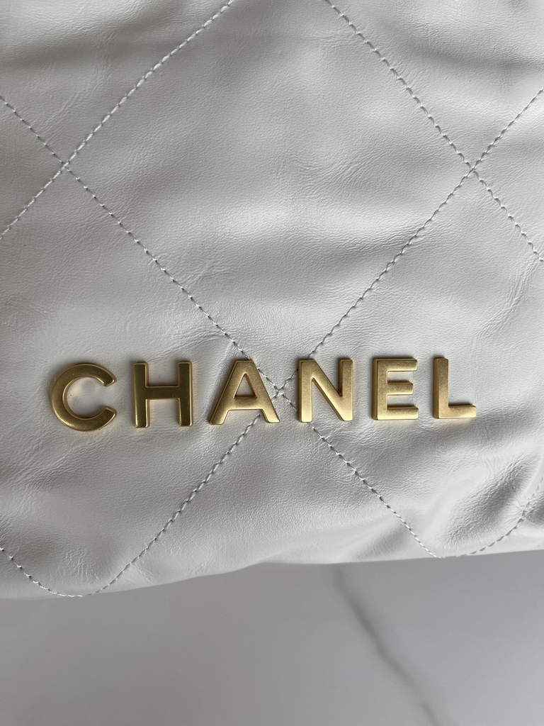 Chanel 22 Mini Handbag AS3980 Shiny Calfskin Gold-Tone Metal White