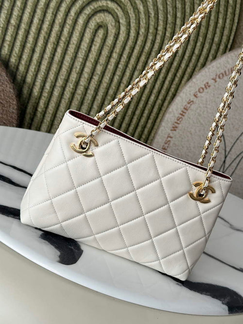 Chanel 22 Small Shopping Bag Lambskin White AS6248