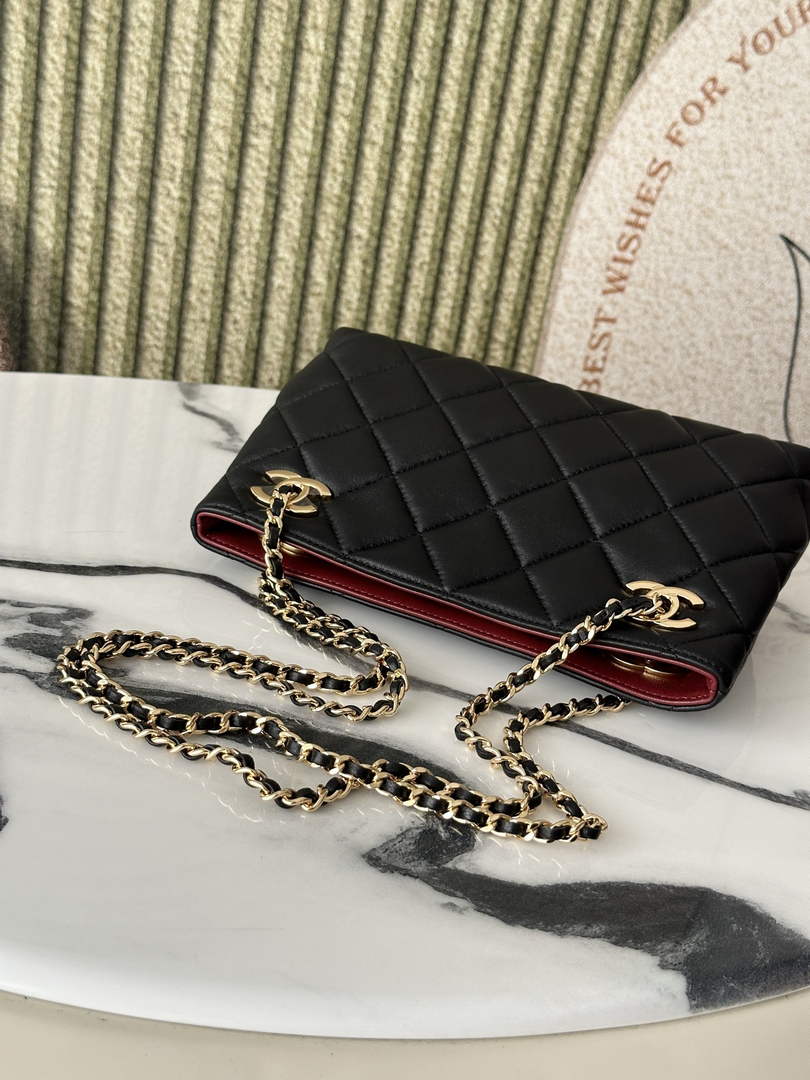 Chanel 22 Small Shopping Bag Lambskin Black AS6248