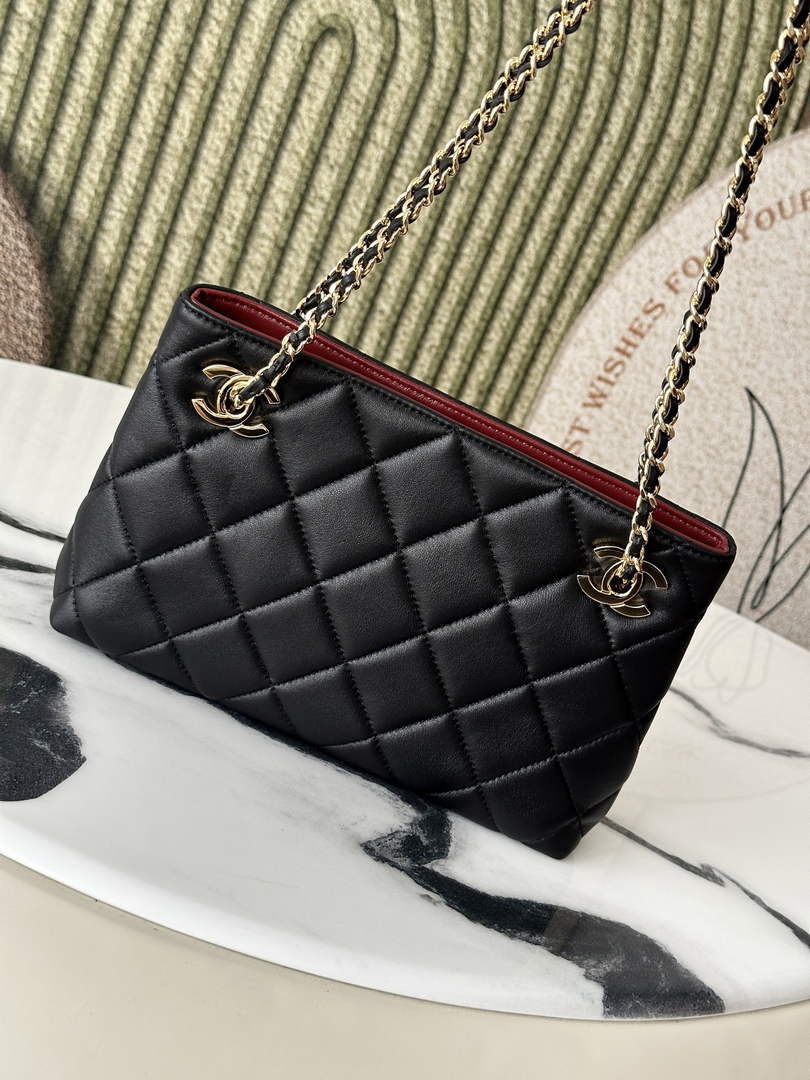 Chanel 22 Small Shopping Bag Lambskin Black AS6248