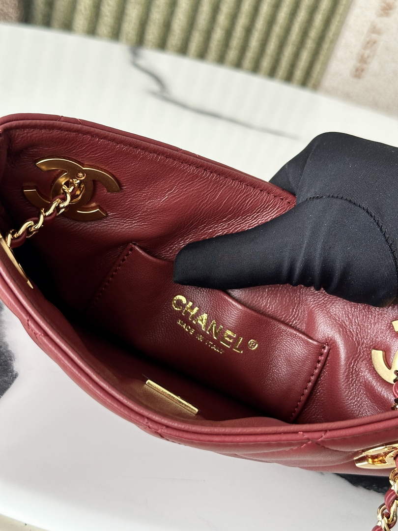 Chanel 22 Small Shopping Bag Lambskin Dark Burgundy AS6248
