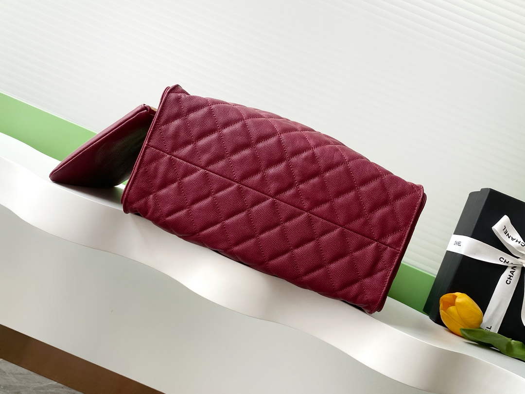Chanel 25 medium handbag, AS5311 grained calfskin red