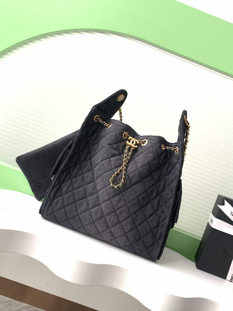 Chanel 25 medium handbag, AS5311 washed denim black