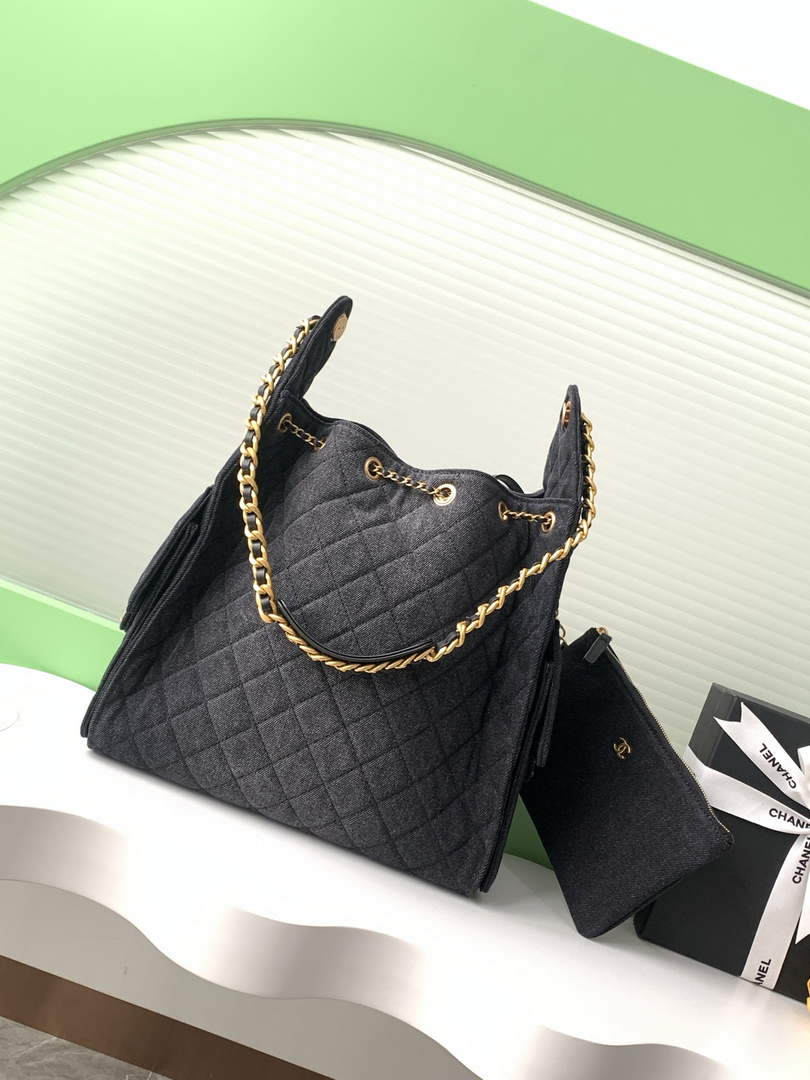 Chanel 25 medium handbag, AS5311 washed denim black