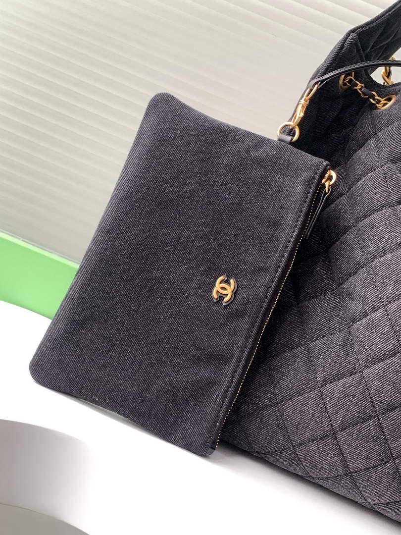 Chanel 25 medium handbag, AS5311 washed denim black
