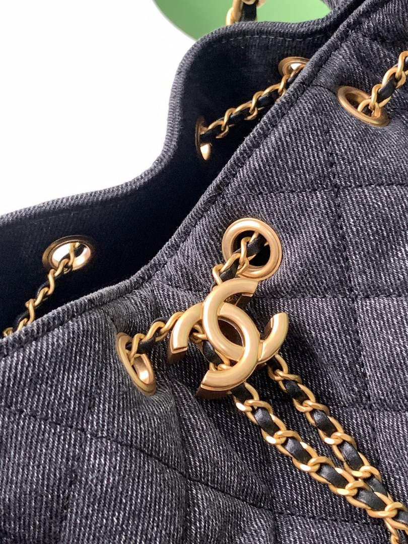 Chanel 25 medium handbag, AS5311 washed denim black