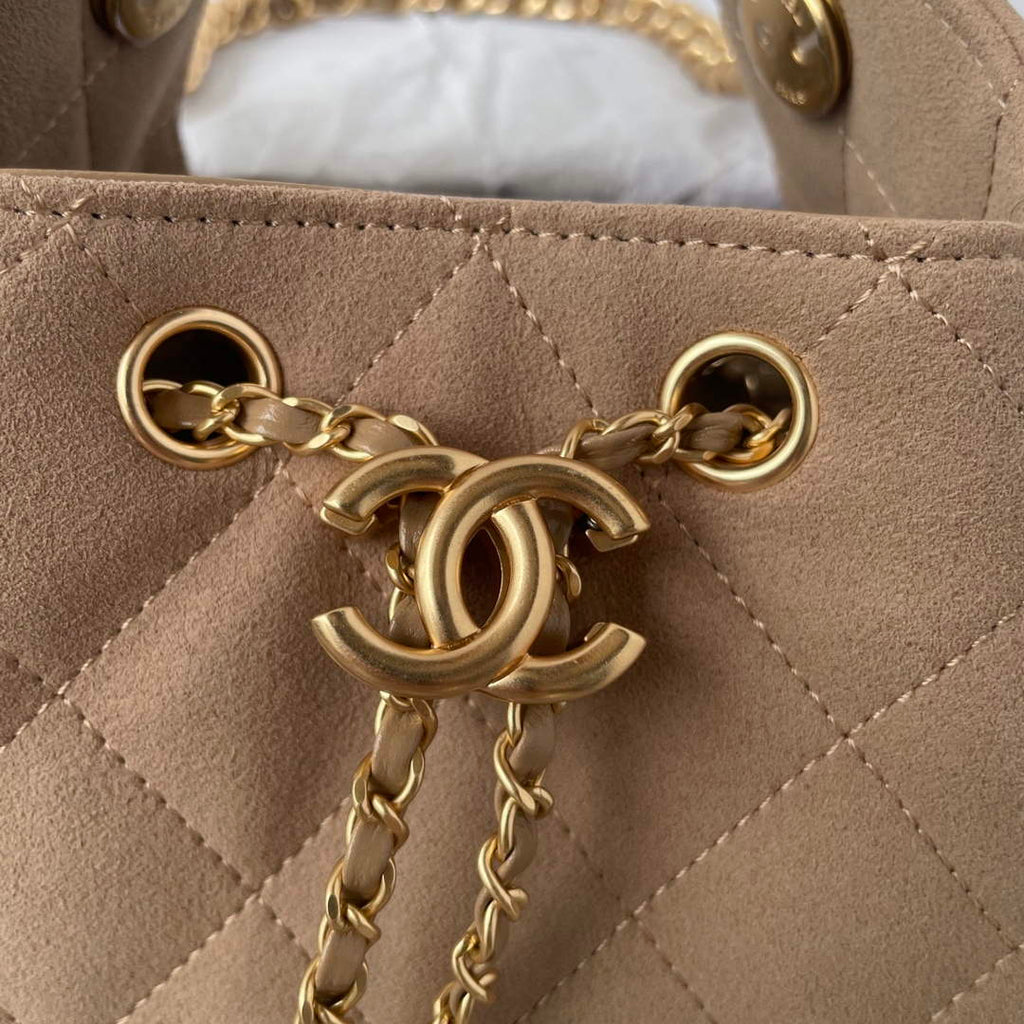 Chanel 25 Mini Handbag AS5631 - Light Pink Suede Calfskin