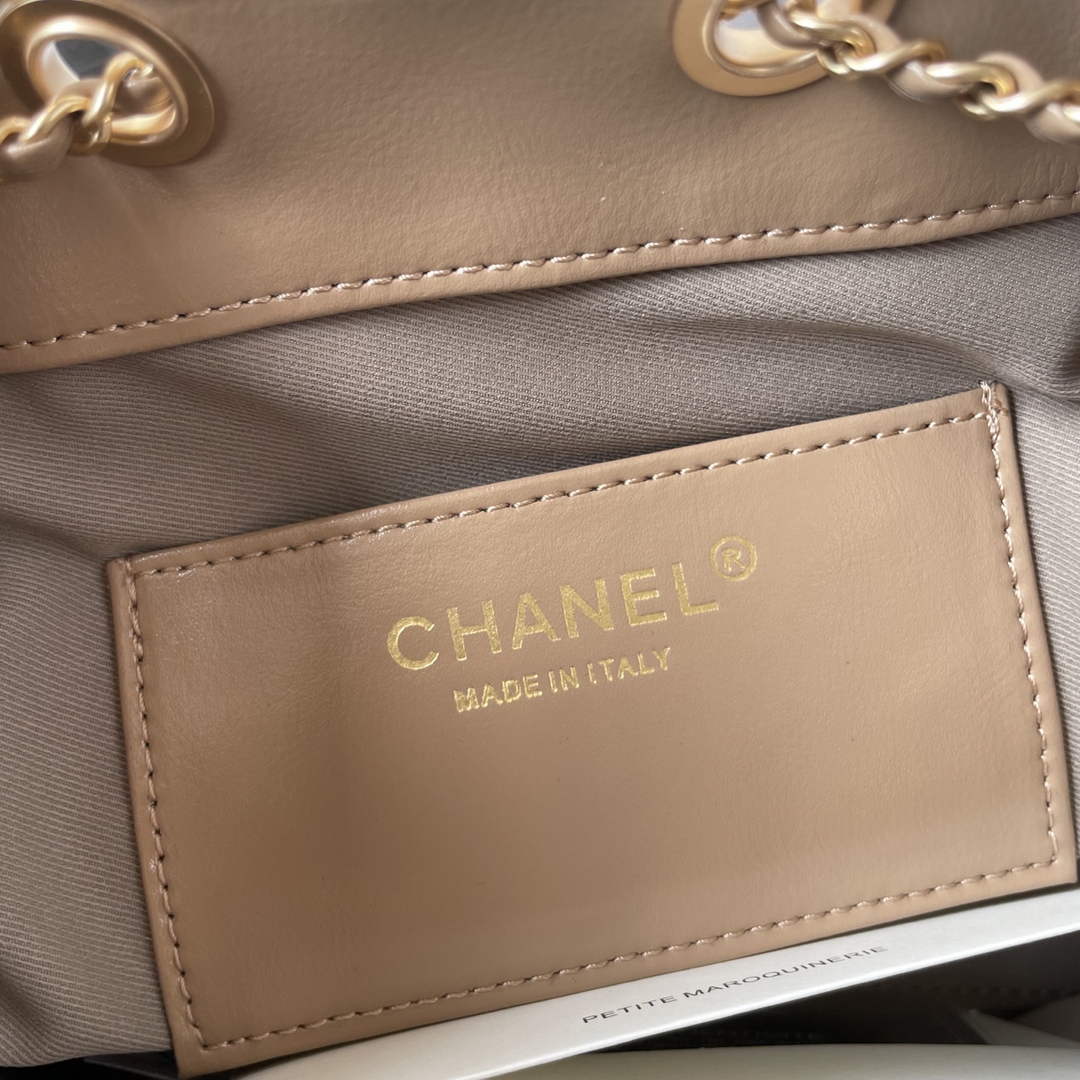 Chanel 25 Mini Handbag AS5631 - Light Pink Suede Calfskin
