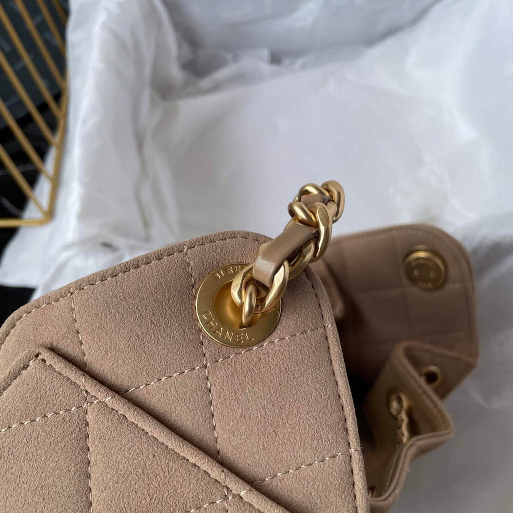 Chanel 25 Mini Handbag AS5631 - Light Pink Suede Calfskin