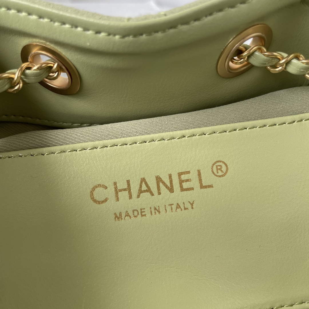 Chanel 25 Mini Handbag AS5631 - Green Suede Calfskin