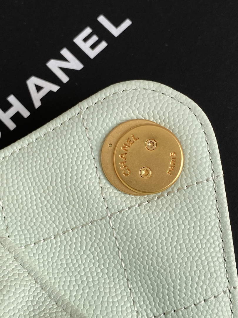 Chanel 25 Mini Handbag AS5631 - Green Grained Calfskin