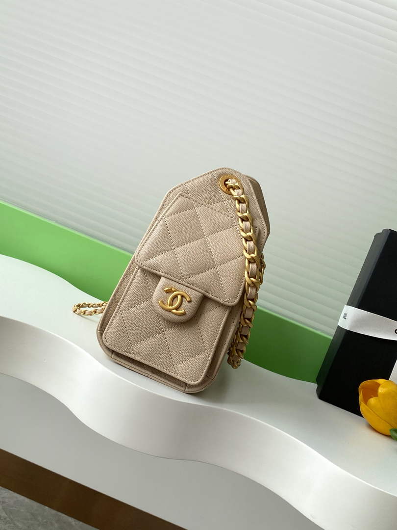 Chanel 25 Mini Handbag AS5631 - Apricot Grained Calfskin
