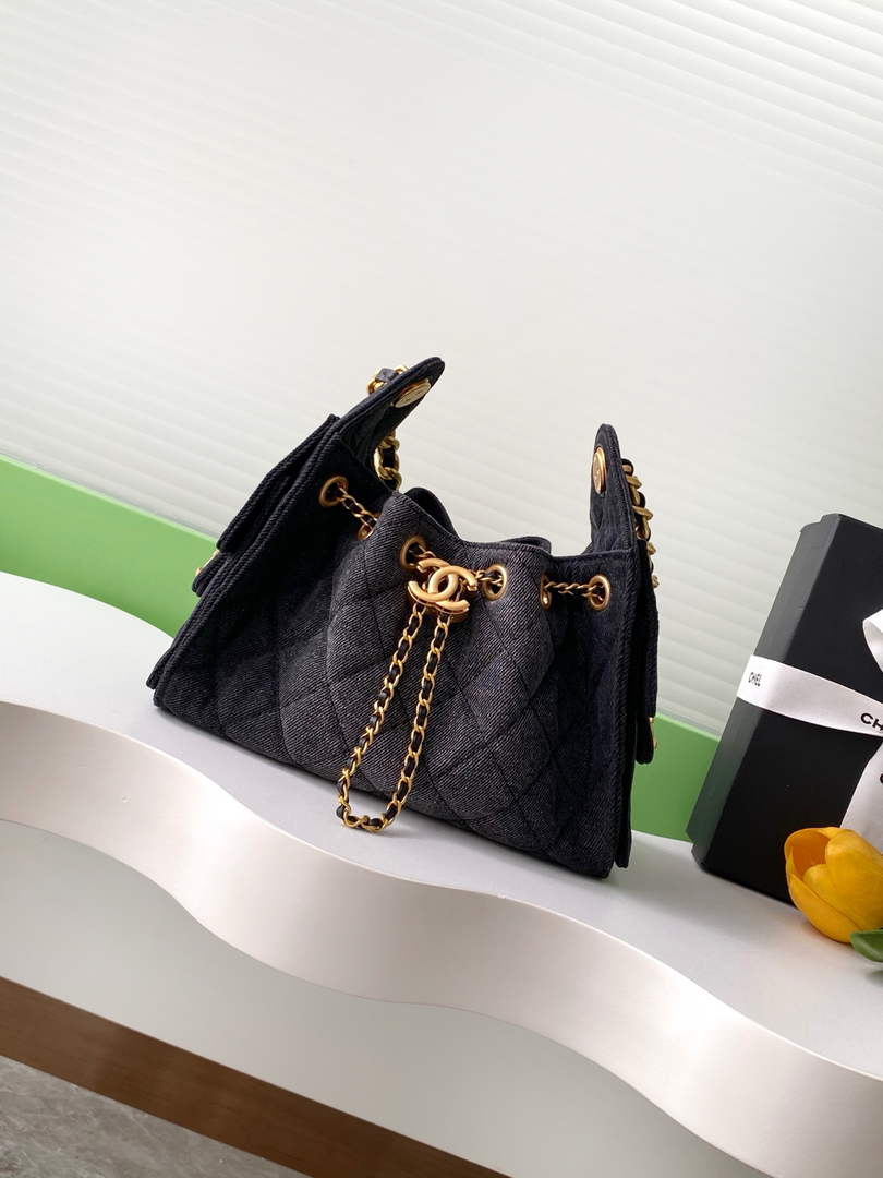 Chanel 25 Mini Handbag AS5631 - Black Washed Denim