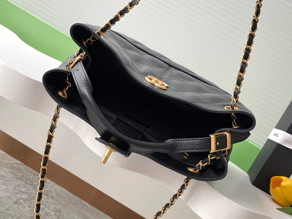 Chanel 25 Shopping Bag - Black Calfskin - AS5657