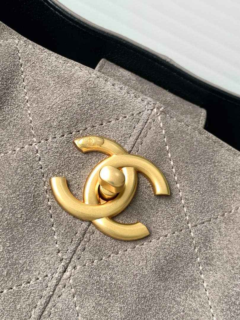Chanel 25 Shopping Bag - Gray Suede Calfskin - AS5657