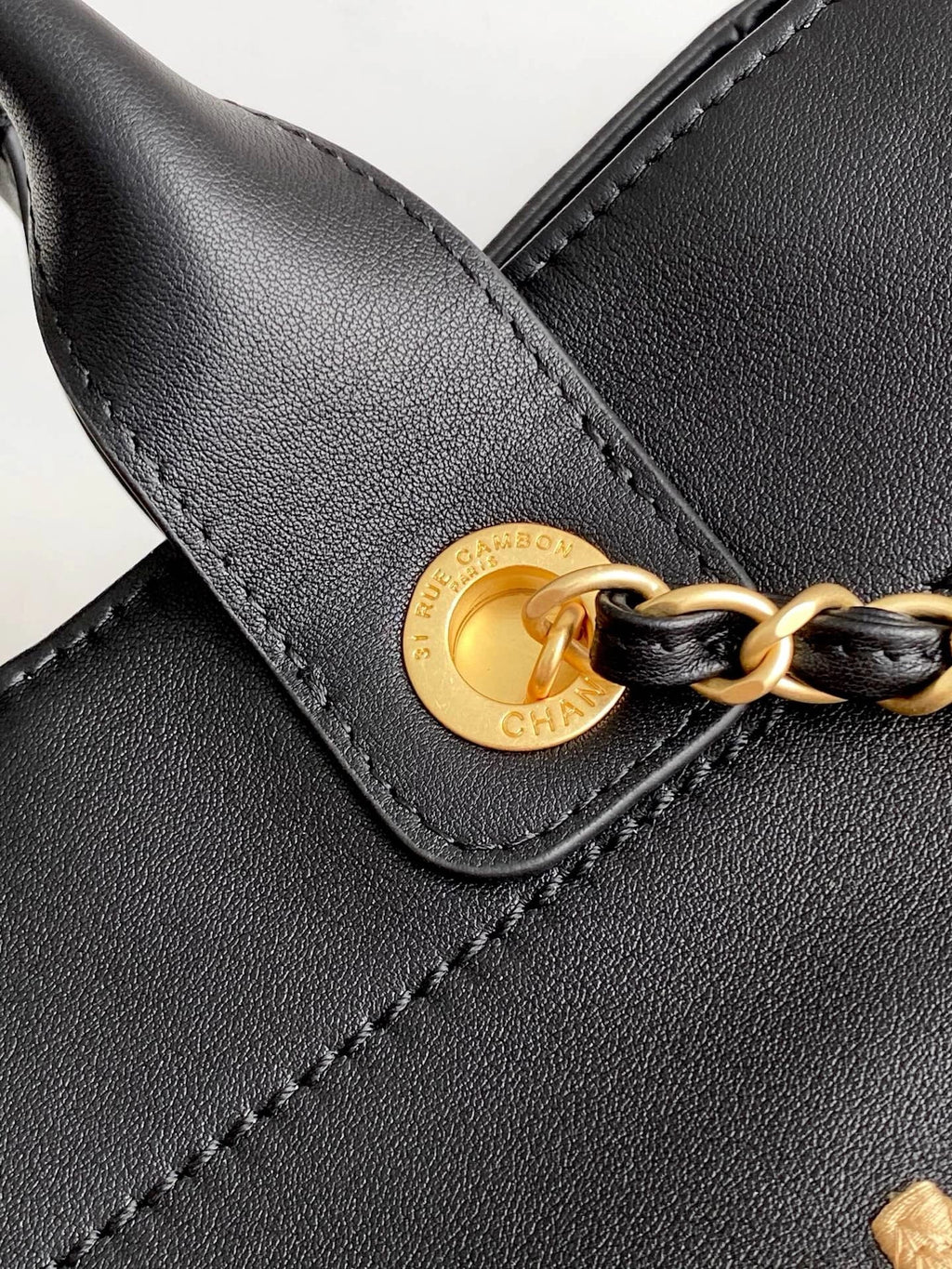 Chanel 25 Shopping Bag - Calfskin - AS3351
