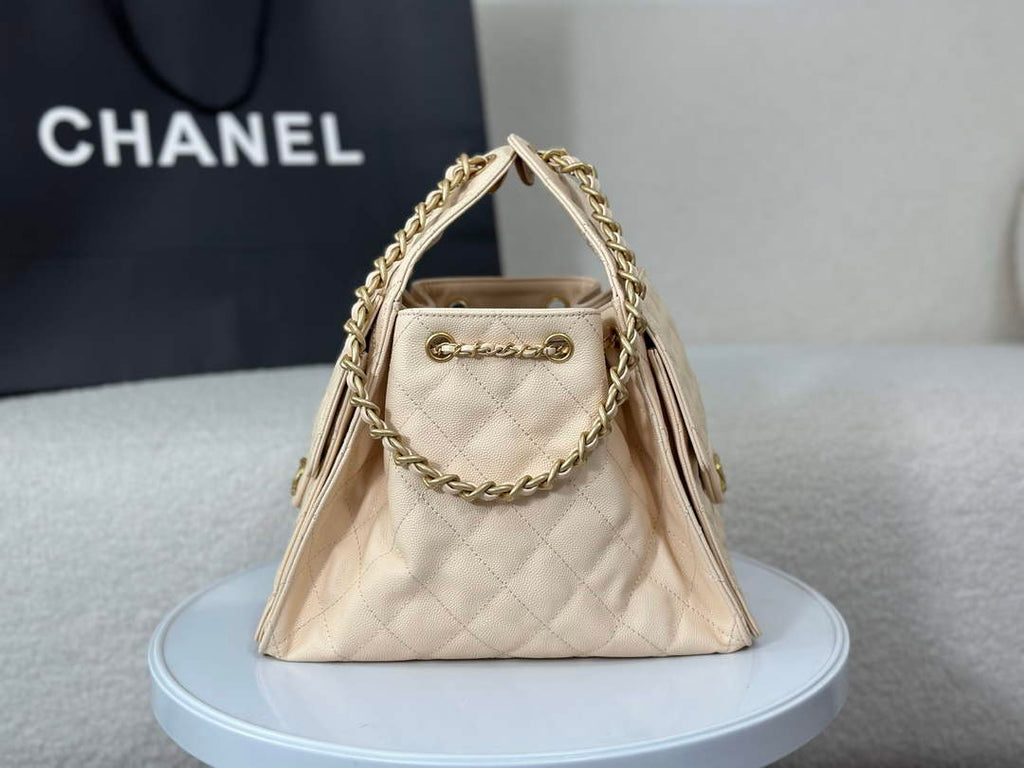 Chanel 25 small handbag, AS5293 Grained Calfskin Apricot