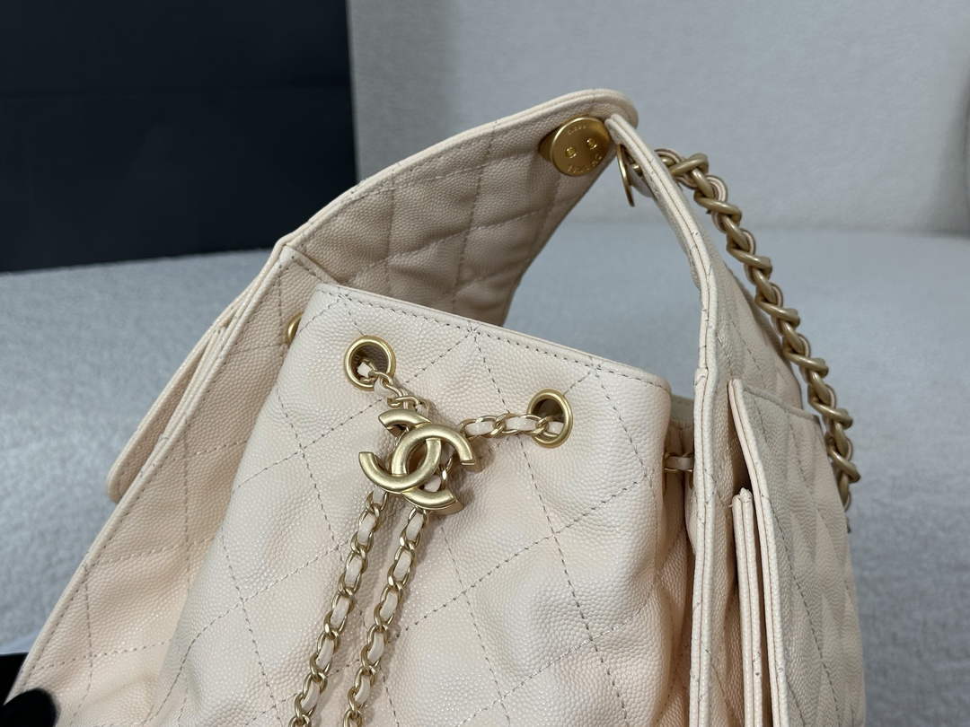 Chanel 25 small handbag, AS5293 Grained Calfskin Apricot