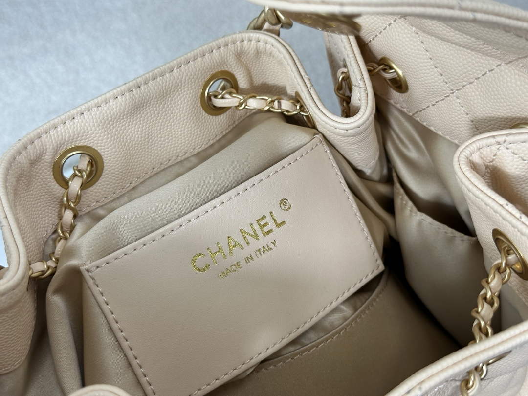 Chanel 25 small handbag, AS5293 Grained Calfskin Apricot