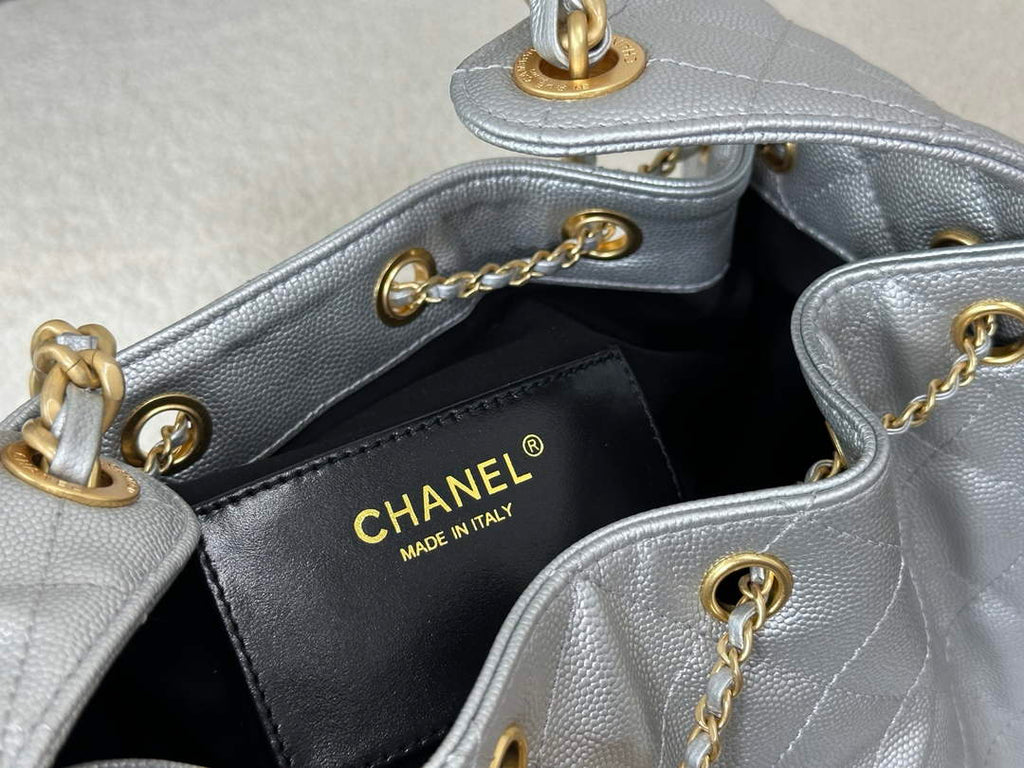 Chanel 25 small handbag, AS5293 Grained Calfskin Silver