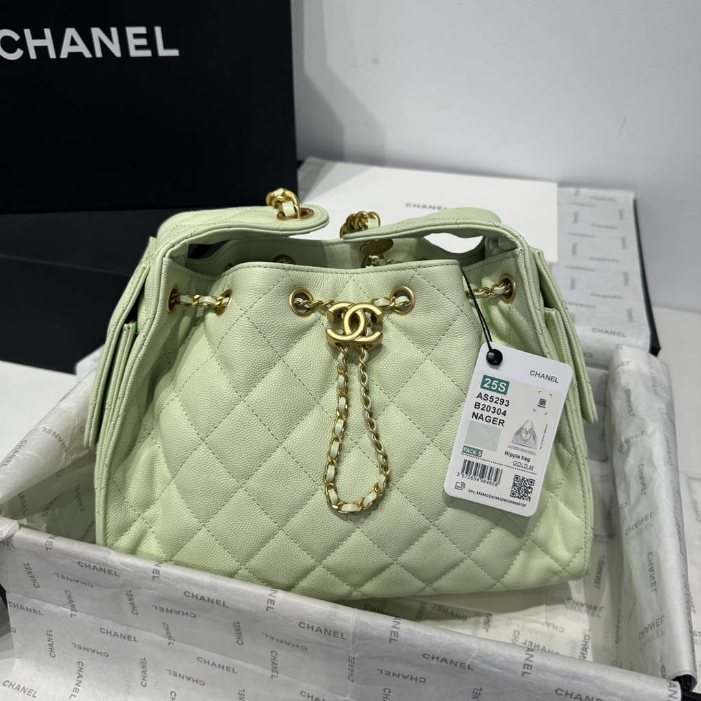 Chanel 25 small handbag, AS5293 Green Grained Calfskin