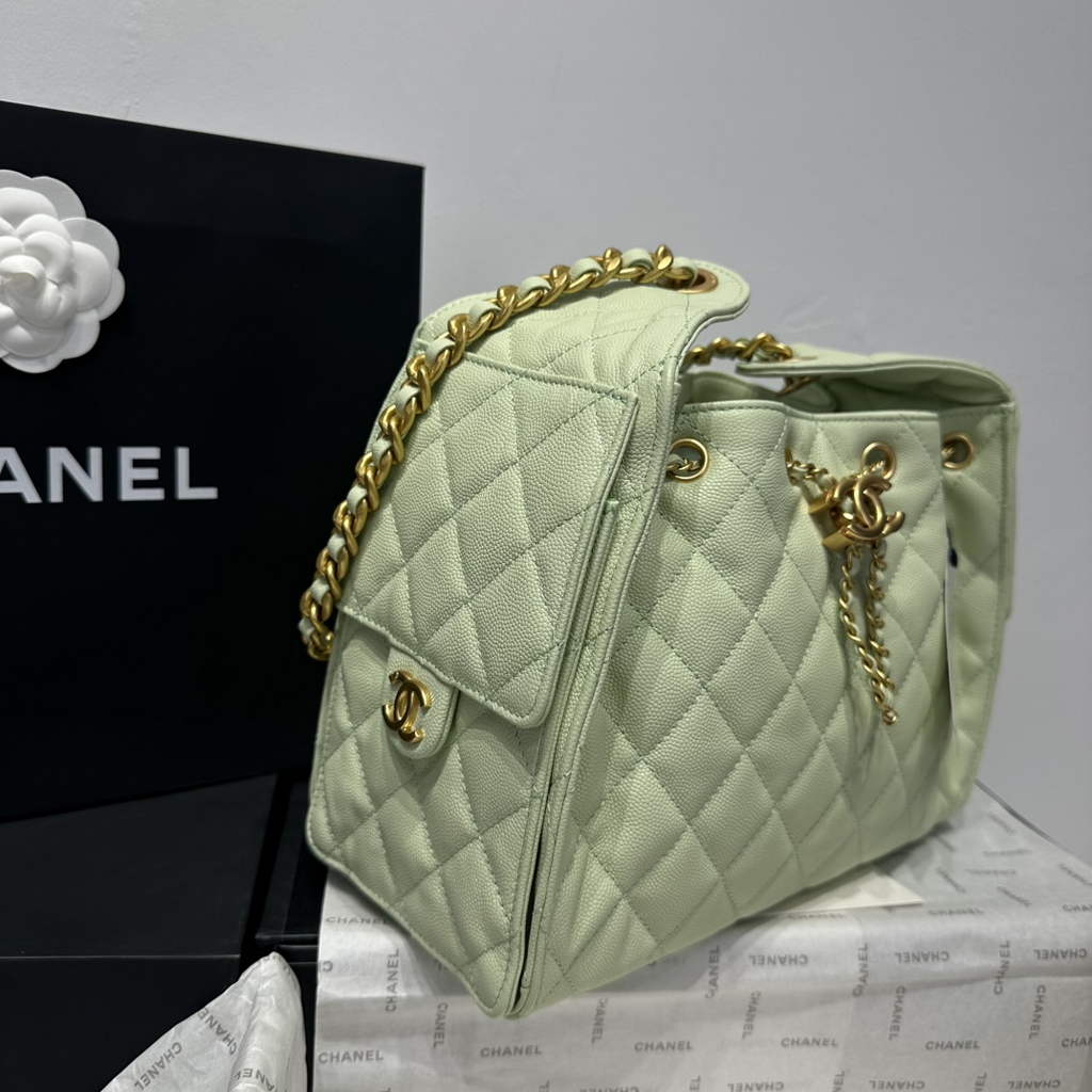 Chanel 25 small handbag, AS5293 Green Grained Calfskin