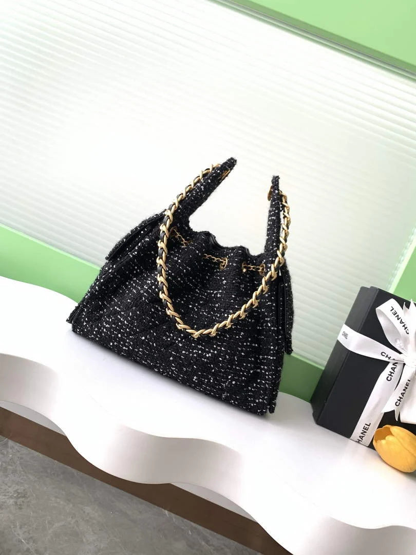 Chanel 25 small handbag, AS5293 Tweed Black