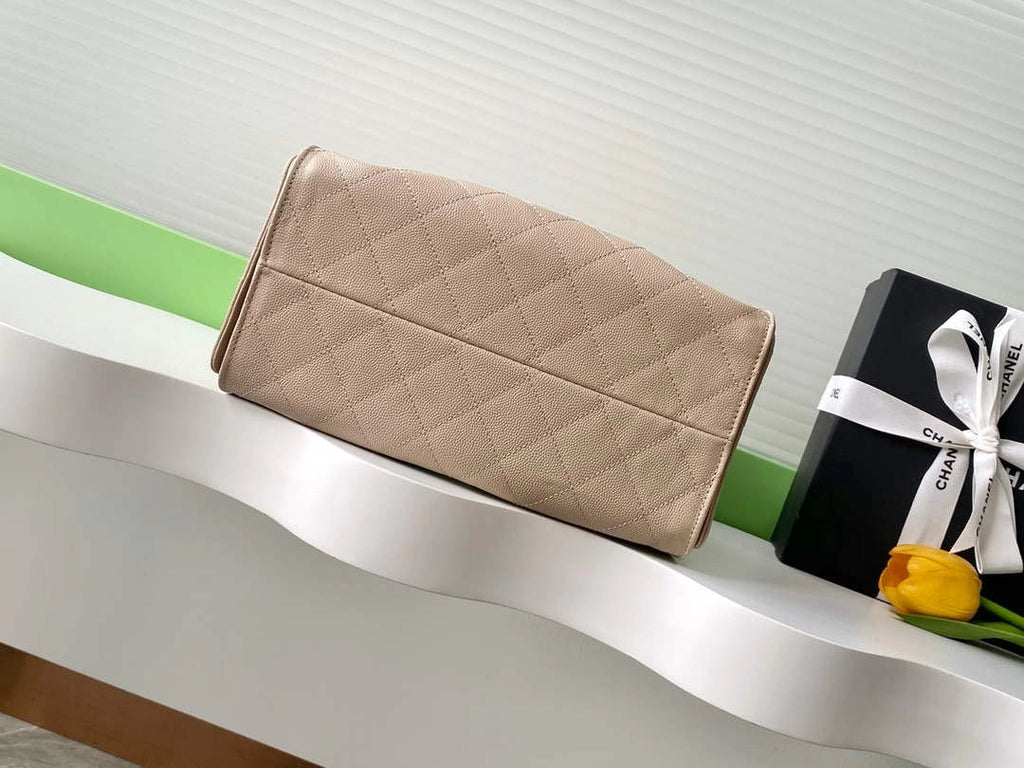 Chanel 25 small handbag, AS5293 Grained Calfskin Apricot