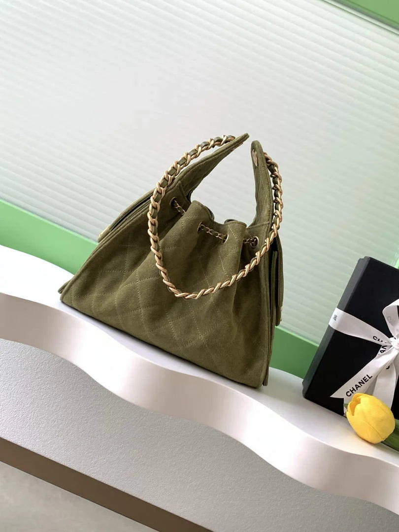 Chanel 25 small handbag, AS5293 Suede Green