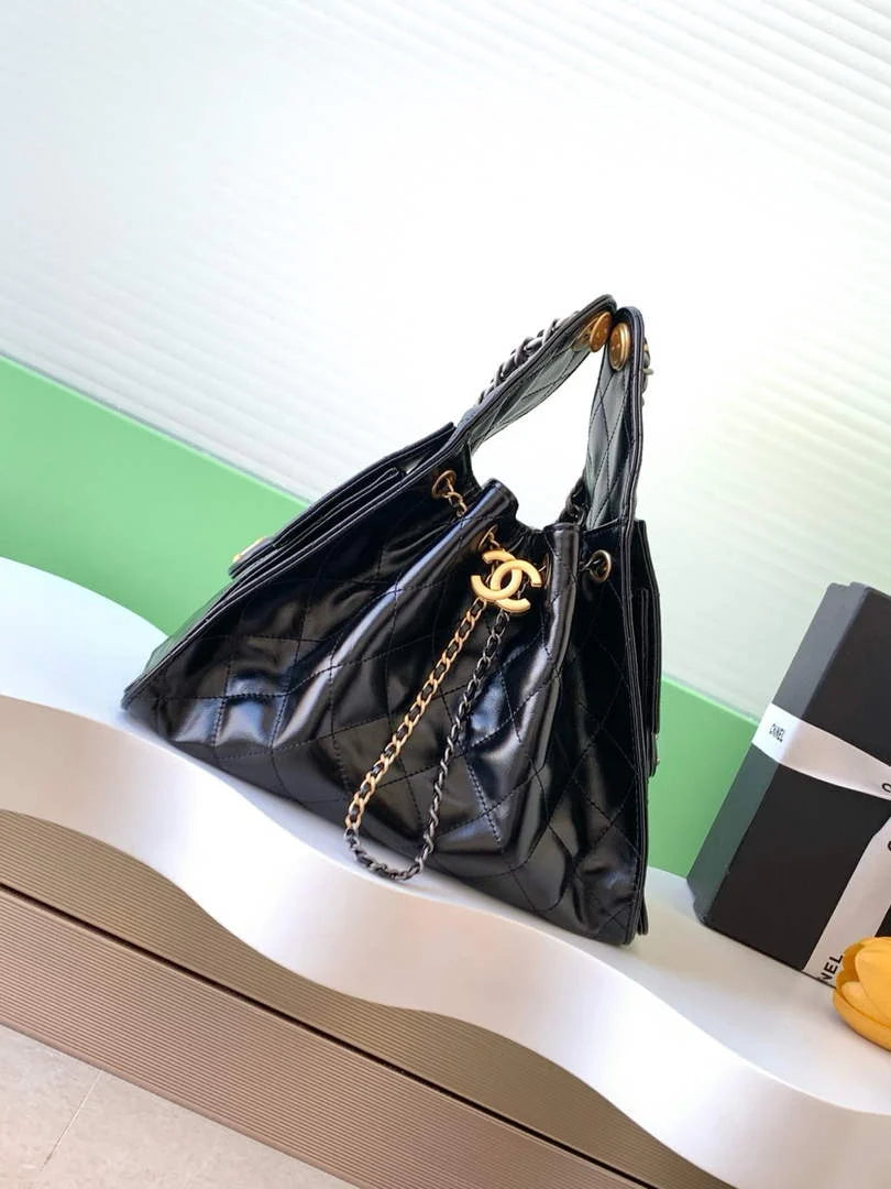 Chanel 25 small handbag, AS5293 Shiny Crumpled Calfskin Black