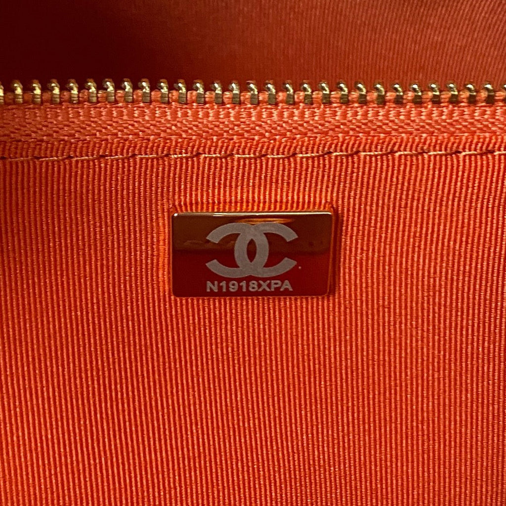 Chanel 31 Large shopping bag AS1010 Shiny Calfskin Brown