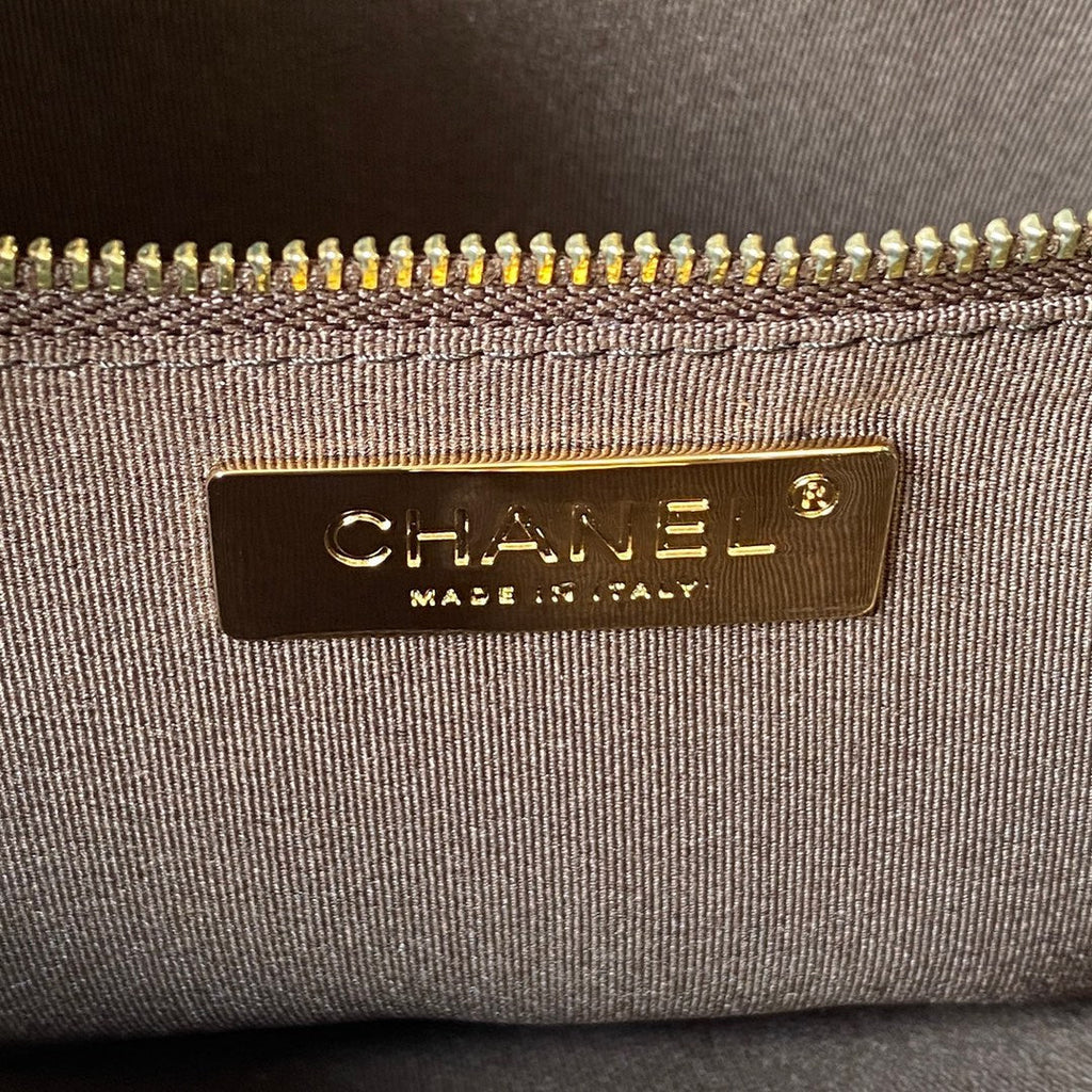 Chanel 31 Large shopping bag AS1010 Shiny Calfskin Coffee