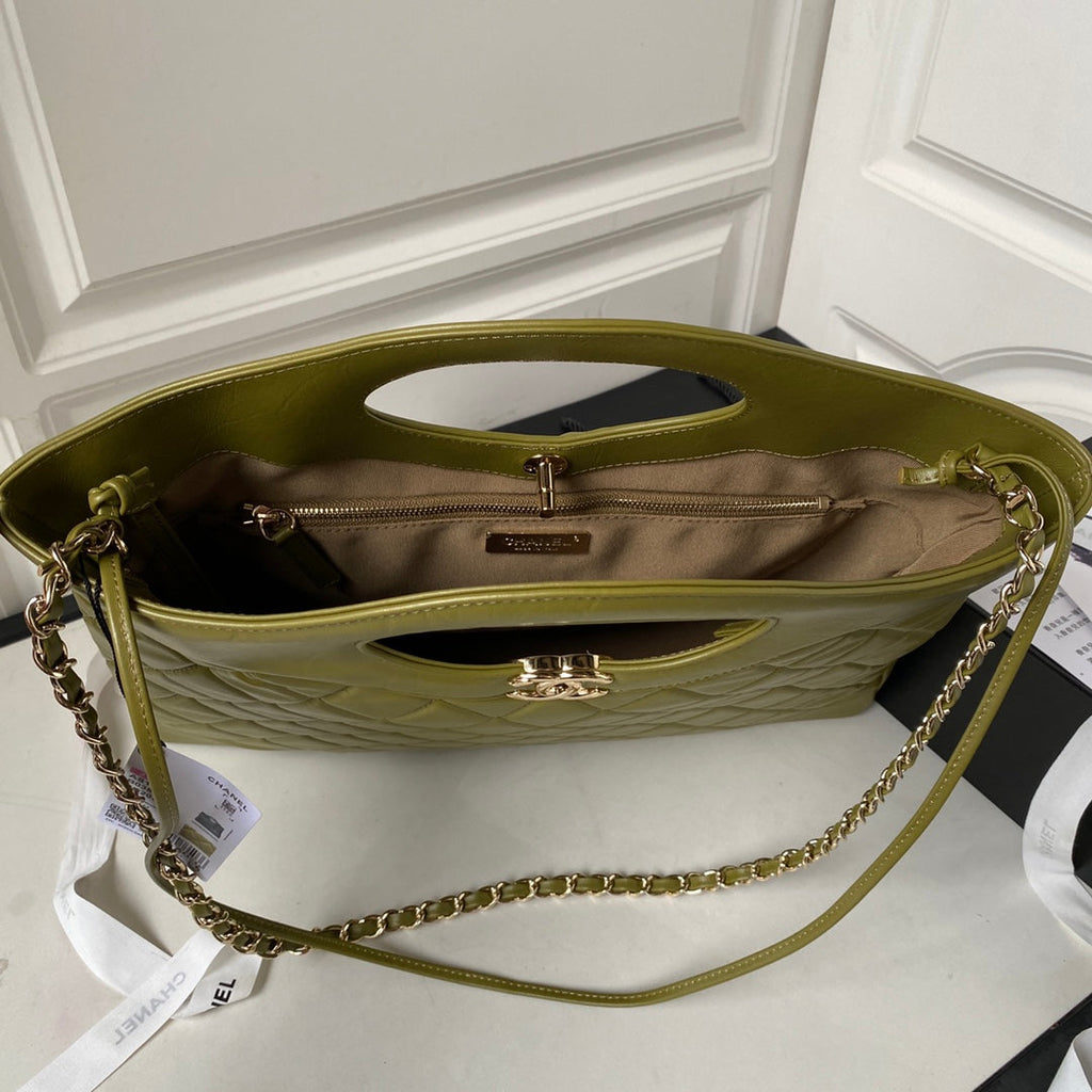 Chanel 31 Large shopping bag AS1010 Shiny Calfskin Green