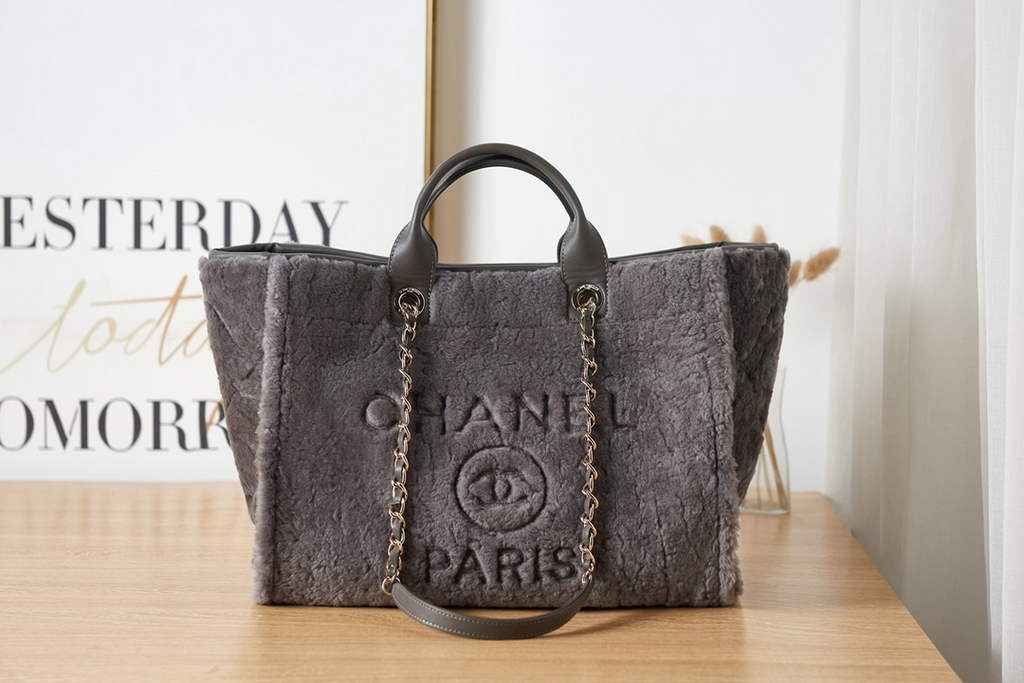 Chanel 66941 Large Shopping Bag Wool Tweed Gray