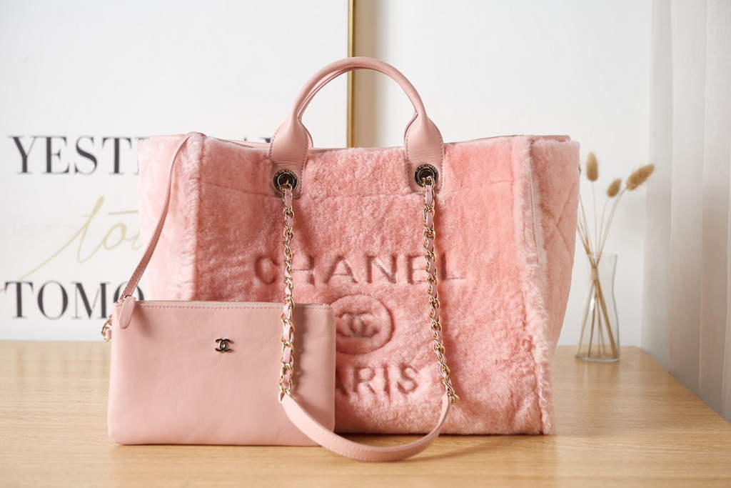 Chanel 66941 Large Shopping Bag Wool Tweed Pink