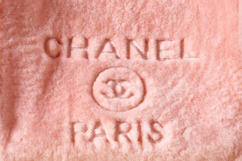 Chanel 66941 Large Shopping Bag Wool Tweed Pink