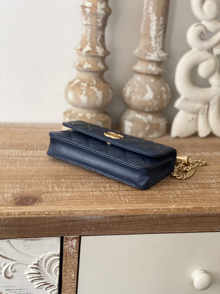 Chanel 81224 Mini Shoulder Bag Lambskin In Navy Blue