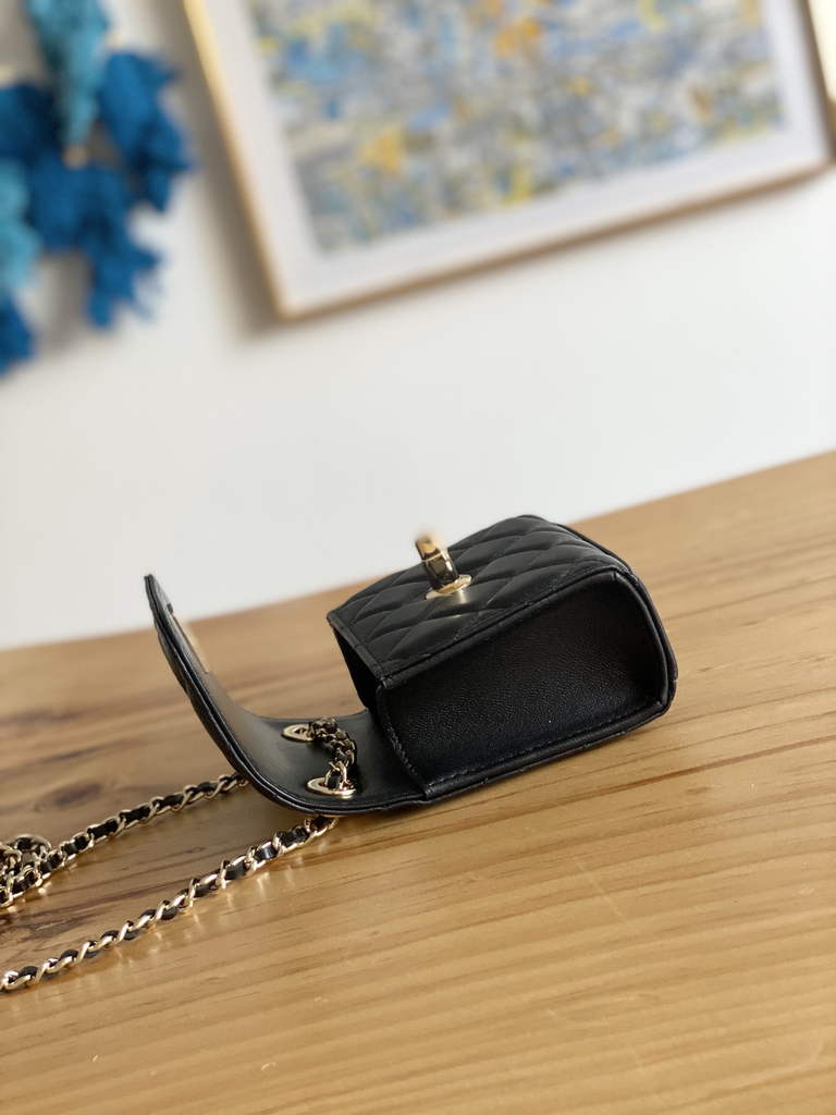 Chanel 88631 Mini Shoulder Bag Lambskin In Black