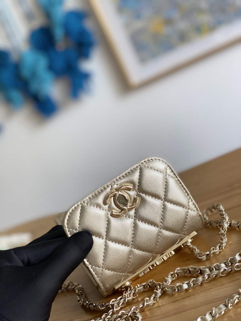 Chanel 88631 Mini Shoulder Bag Lambskin In Gold