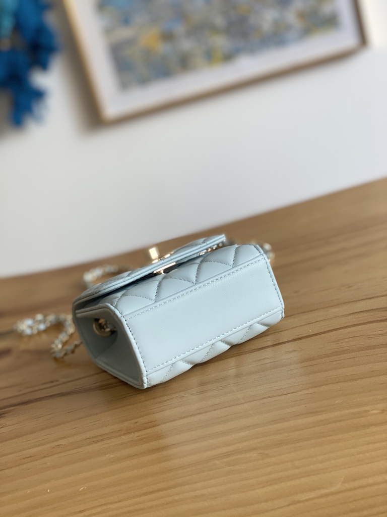 Chanel 88631 Mini Shoulder Bag Lambskin In Blue