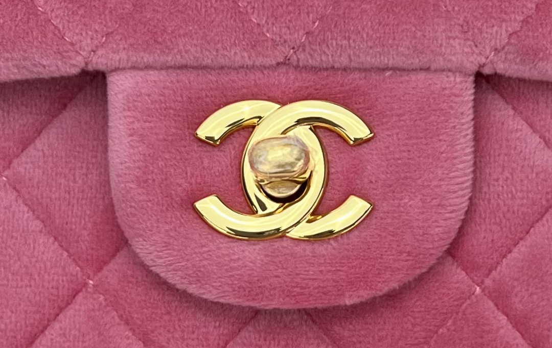 Chanel A01112 Classic Handbag Pink Velvet Enamel Gold-Tone Metal