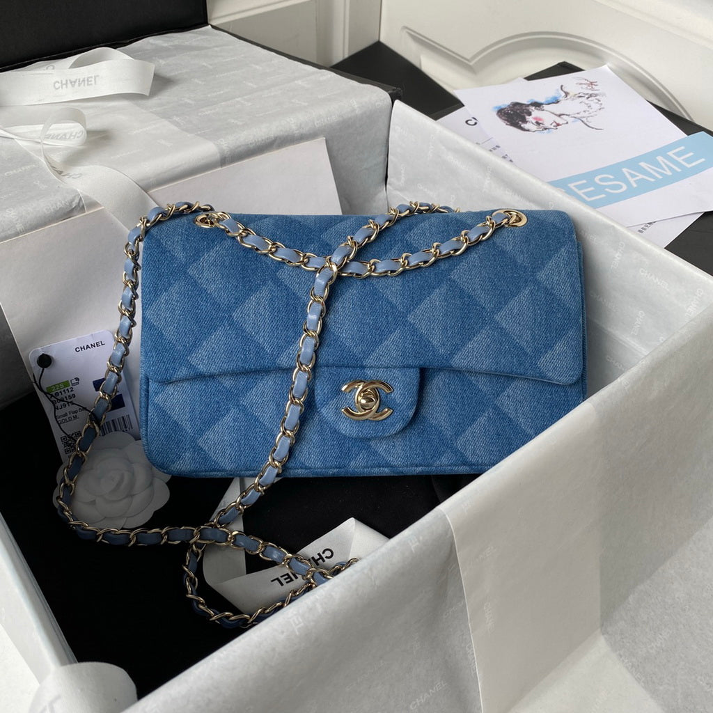 Chanel A01112 Classic Handbag Denim Gold-Tone Metal Blue