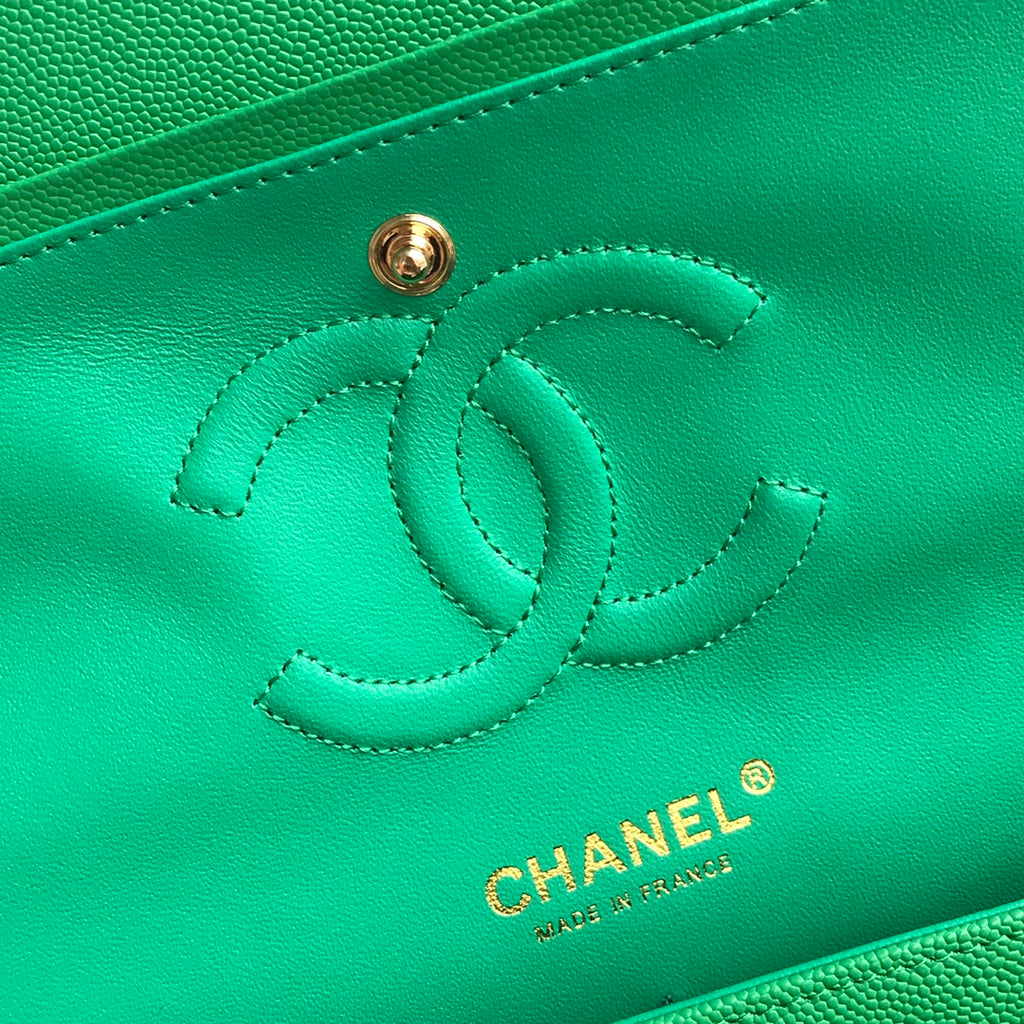 Chanel A01112 Classic Handbag Grained Calfskin Green Gold